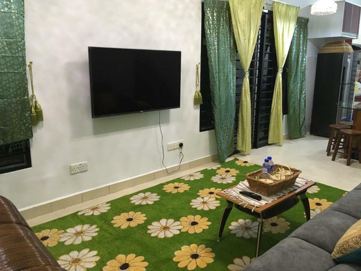 فيلا Permata Impian بانغي المظهر الخارجي الصورة